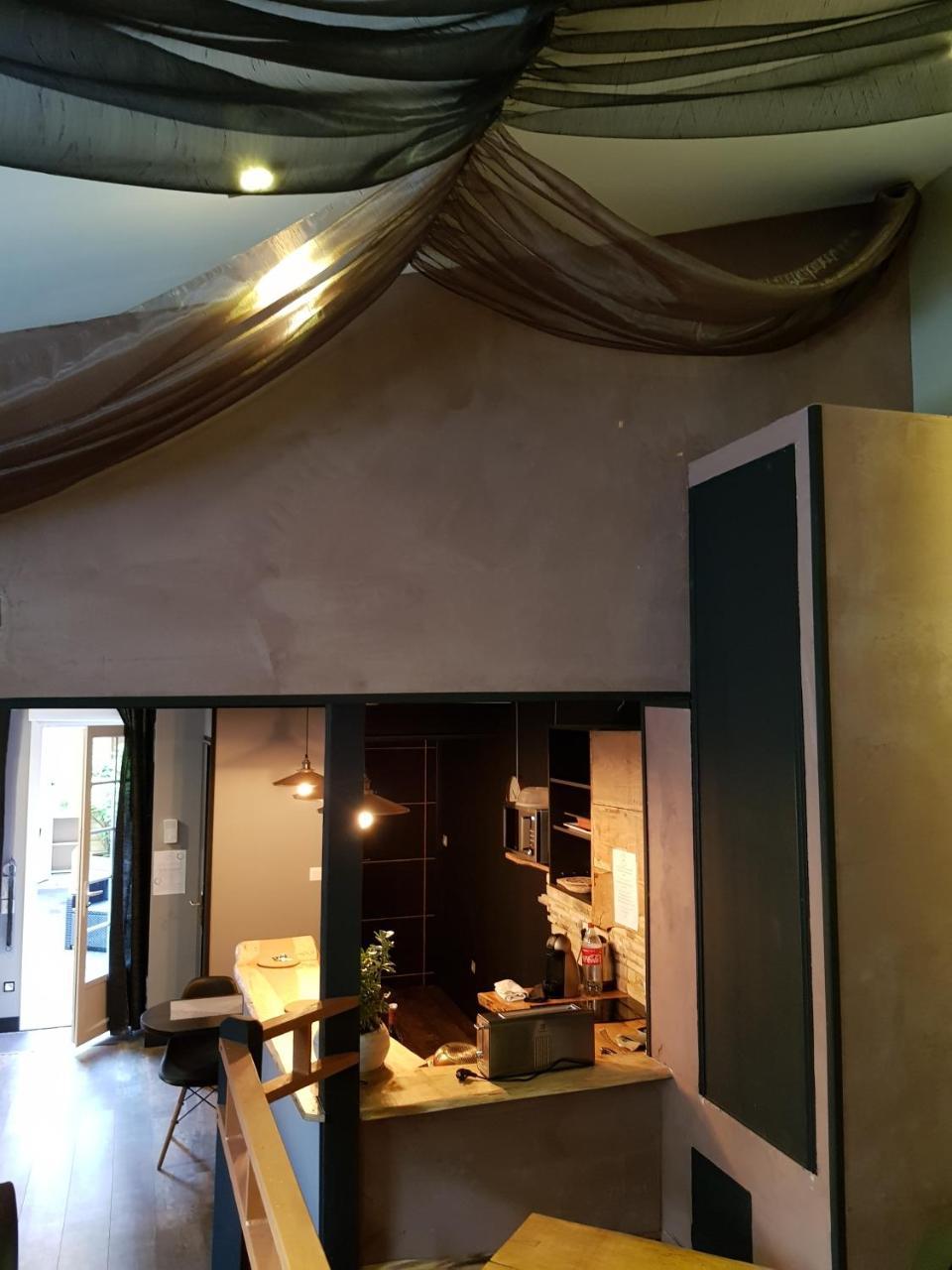 Au Detour De Gournay Aparthotel Exterior photo